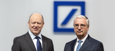 You are in the archive of 2017. The picture shows John Cryan, Chief Executive Officer, and Dr. Paul Achleitner, Chairman of the Supervisory Board, standing next to each other.